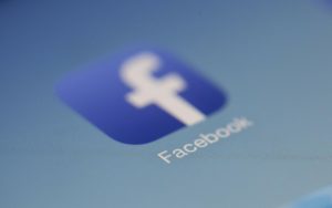 Invisibili su Facebook: ecco come fare!